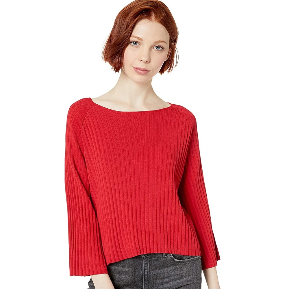 BB Dakota Pleats to Meet You Sweater Top Size XSmall NWT